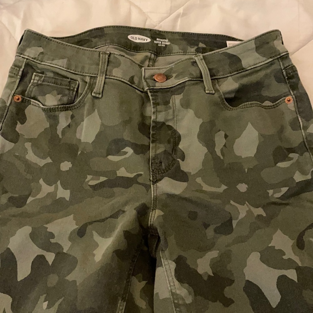 Women’s old navy jeans